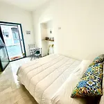 Casa Barbara 15-17 Apartament