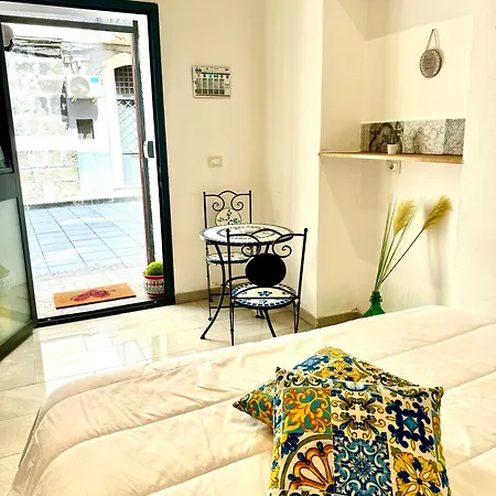 Casa Barbara 15-17 *